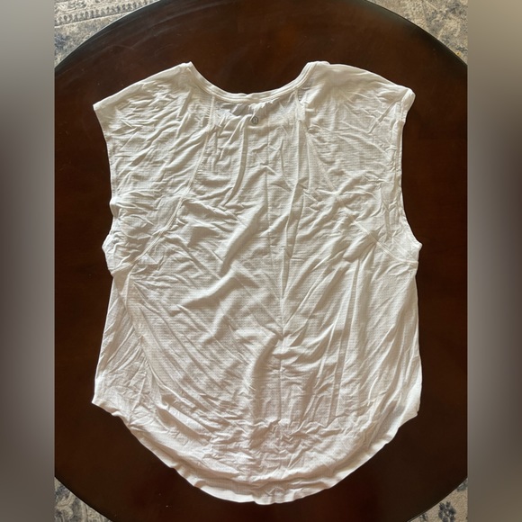 Lululemon muscle tank top - Picture 3 of 4